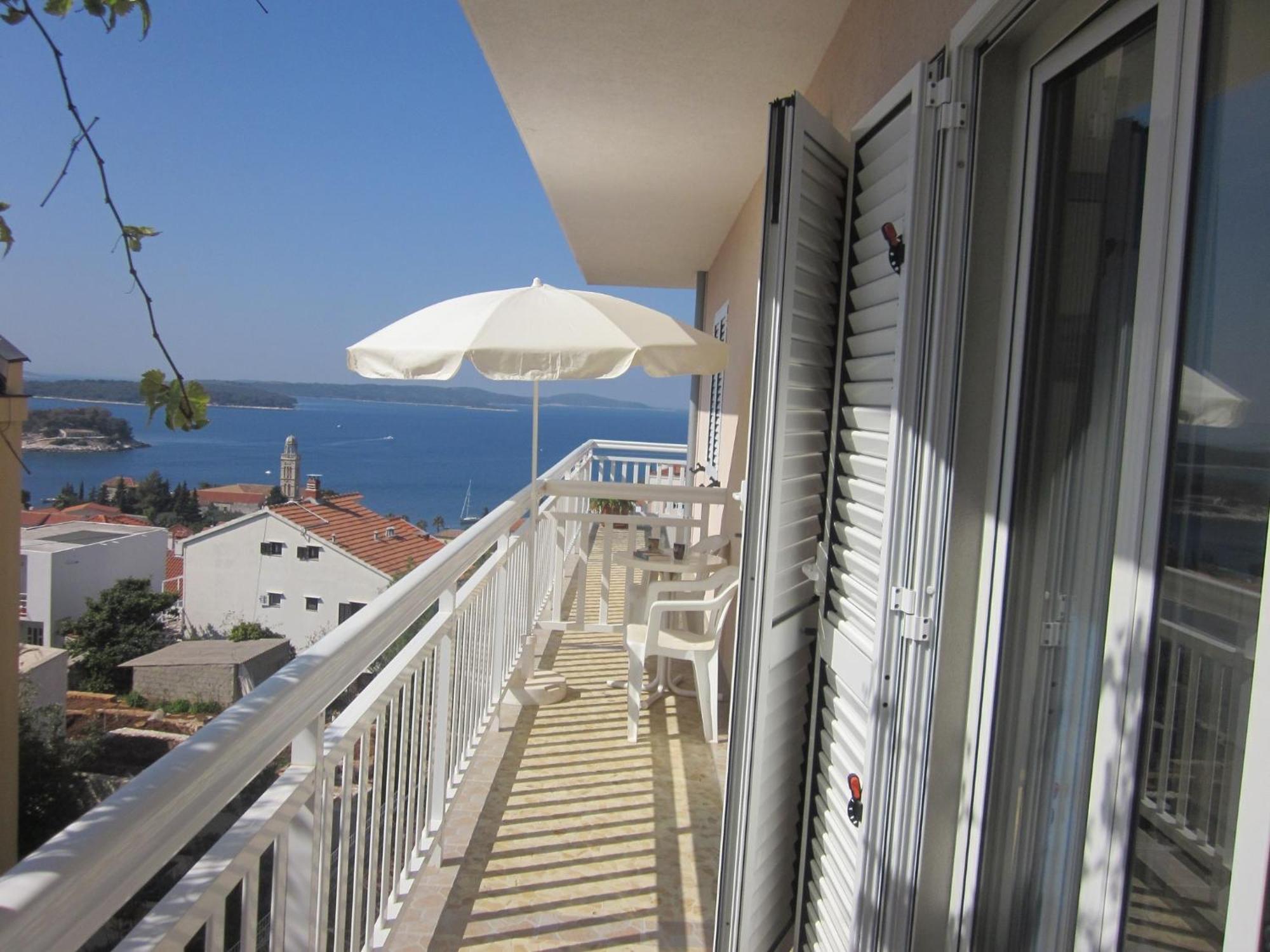 Apartments Kresic Hvar Town Cameră foto